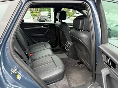 Audi Q5L 2025, 4800 км, за 35284.78 USD - фото 12