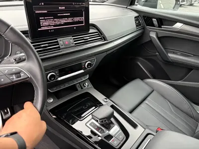 Audi Q5L 2025, 4800 км, за 35284.78 USD - фото 17