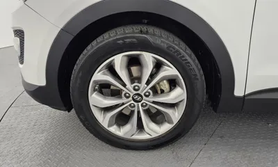Hyundai Santafe 2015, 141912 км, за 6937.56 USD
