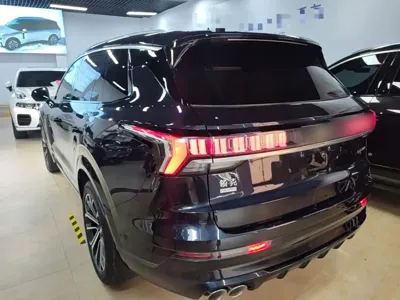 Lynk & Co 09 EM-P 2023, 50199 км, за 24268.57 USD