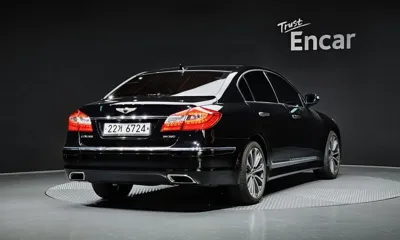 Hyundai Genesis 2012, 255655 км, за 2312.52 USD
