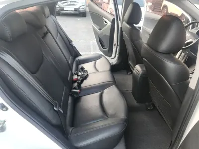 Hyundai Avante 2011, 42724 км, за 2595.63 USD - фото 10