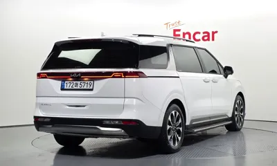Kia Canival 2023, 38370 км, за 19177.01 USD