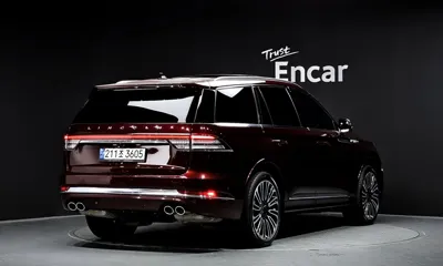 Lincoln Aviator 2021, 81613 км, за 24993.43 USD