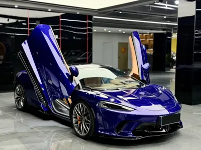 McLaren GT 2023, 13000 км, за 190991 USD