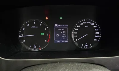 Hyundai Sonata 2016, 74475 км, за 5846.03 USD - фото 8