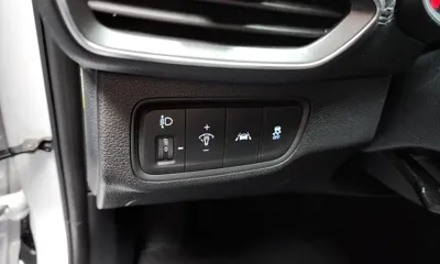 Hyundai Santafe 2019, 102821 км, за 10838.15 USD - фото 17