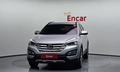 Hyundai Santafe 2015, 87423 км, за 9448.3 USD