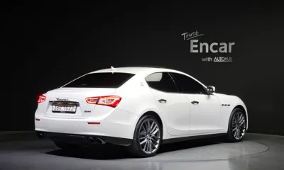 Maserati Ghibli 2017, 109933 км, за 11757.75 USD