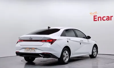 Hyundai Avante 2022, 48131 км, за 11049.73 USD