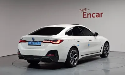 BMW i4 2023, 24766 км, за 34724.96 USD