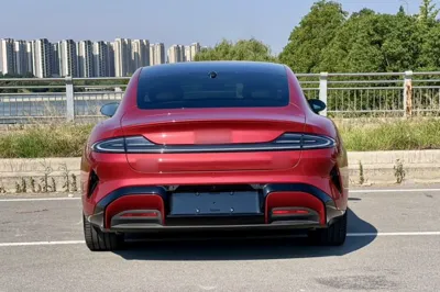 Xiaomi Auto SU7 2026, 1500 км, за 36729 USD - фото 15