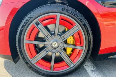 Xiaomi Auto SU7 2026, 1500 км, за 36729 USD - фото 17