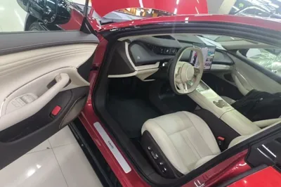 Xiaomi Auto SU7 2026, 1500 км, за 36729 USD - фото 25