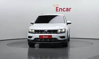Volkswagen Tiguan 2020, 64630 км, за 13900.65 USD