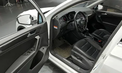 Volkswagen Tiguan 2020, 64630 км, за 13900.65 USD - фото 10