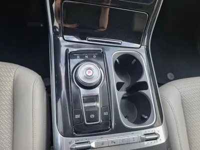 Kia Canival 2022, 47015 км, за 18970.72 USD - фото 9