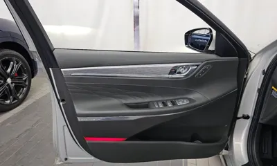 Hyundai Grandeur 2020, 171949 км, за 11074.92 USD - фото 24