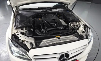 Mercedes-Benz C-Class 2017, 76232 км, за 10677.55 USD - фото 6