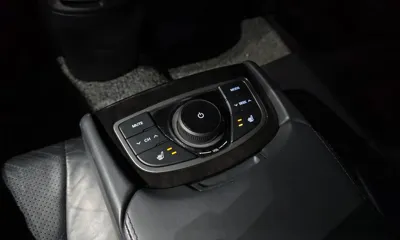 Hyundai Grandeur 2014, 147093 км, за 4362.83 USD - фото 19
