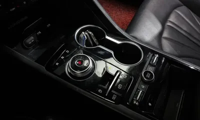 Kia K5 2022, 129586 км, за 12365.17 USD - фото 9