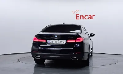 BMW 5-Series 2021, 23182 км, за 25585.38 USD