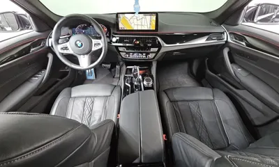 BMW 5-Series 2021, 23182 км, за 25585.38 USD - фото 7