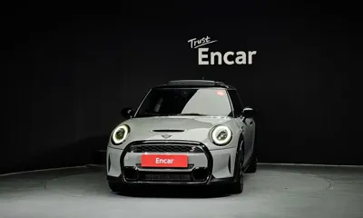 MINI Cooper 2022, 96960 км, за 12143.89 USD