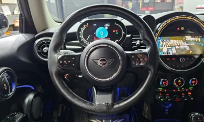 MINI Cooper 2022, 96960 км, за 12046.62 USD - фото 13