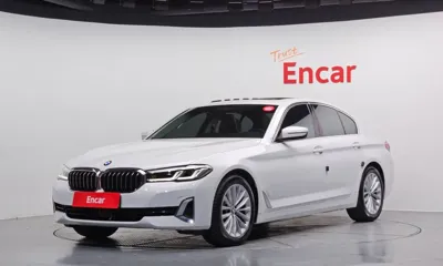 BMW 5-Series · 2021 год