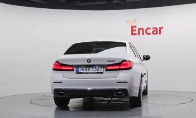 BMW 5-Series 2021, 48053 км, за 21544.92 USD