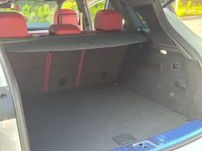 Porsche Cayenne 2022, 15860 км, за 69252.99 USD - фото 20