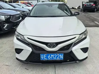 Toyota Camry 2021, 50000 км, за 13378.7 USD