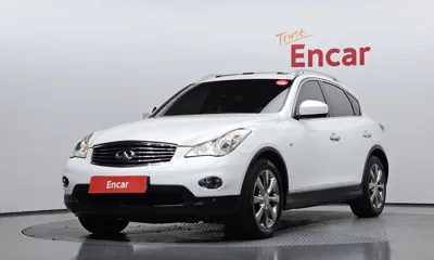 Infiniti EX · 2009 год