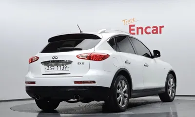 Infiniti EX 2009, 109367 км, за 2510.74 USD
