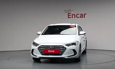 Hyundai Avante 2016, 180845 км, за 5120.13 USD