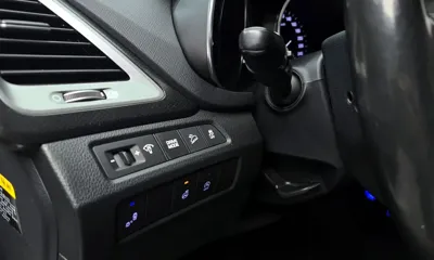 Hyundai Santafe 2017, 128174 км, за 7548.9 USD - фото 17