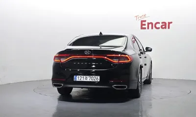 Hyundai Grandeur 2019, 152880 км, за 8782.21 USD