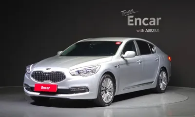 Kia K9 · 2013 год