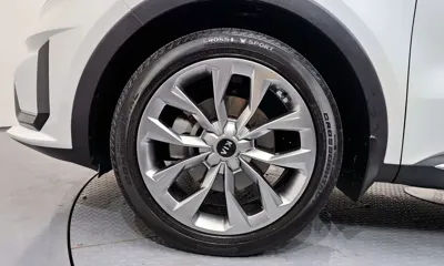 Kia Sorento 2021, 16052 км, за 18701.89 USD