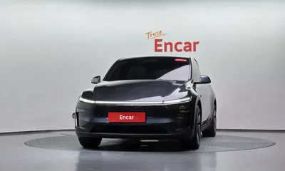Tesla Model Y 2025, 16371 км, за 40445.26 USD