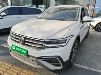 Volkswagen Tiguan L · 2022 год