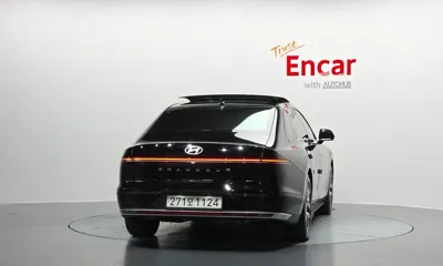 Hyundai Grandeur 2023, 100672 км, за 17167.59 USD
