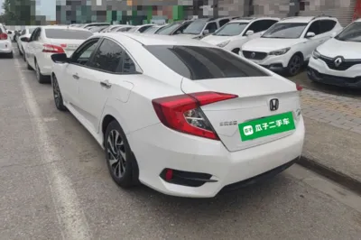 Honda Civic 2016, 93600 км, за 9879 USD