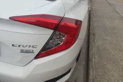Honda Civic 2016, 93600 км, за 9879 USD - фото 9