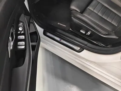 BMW 3 Series 2020, 50000 км, за 20099.67 USD