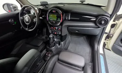 MINI Cooper 2019, 57295 км, за 8205.33 USD - фото 7