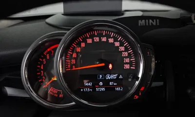 MINI Cooper 2019, 57295 км, за 8205.33 USD - фото 8