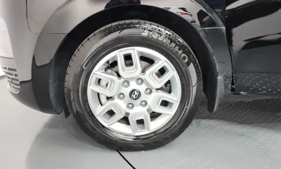 Hyundai Staria 2025, 28245 км, за 16870.16 USD