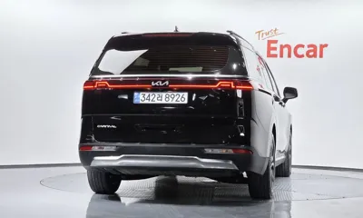 Kia Canival 2023, 35422 км, за 19478.84 USD